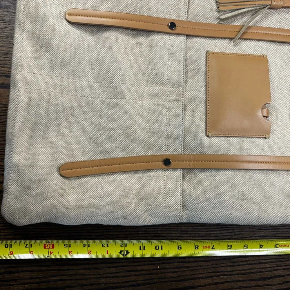 Sherpani Cream and Tan Tote Bag - Picture 7 of 9